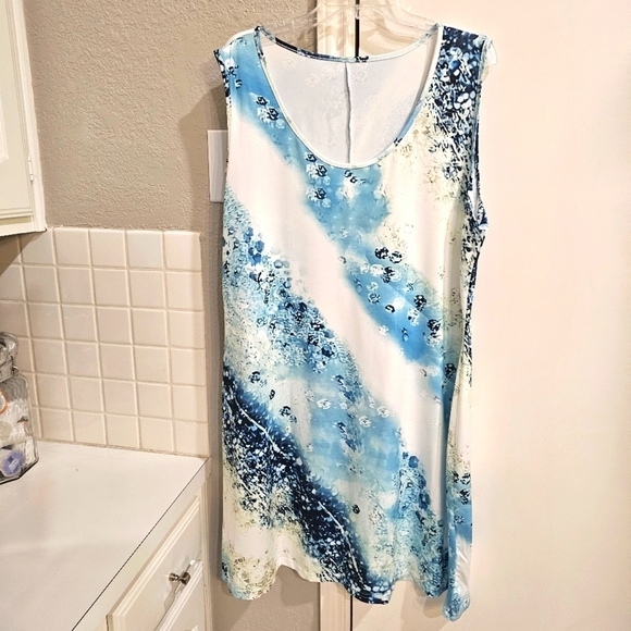 NWOT Sleevess Coverup in Blue & White Ocean Graphic 4XL - Picture 1 of 8
